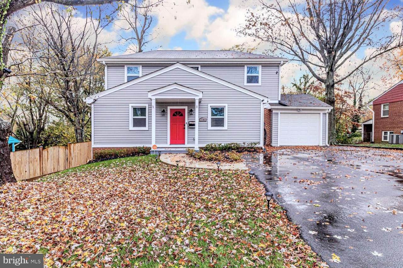 2701 Dawn Drive - Photo 1