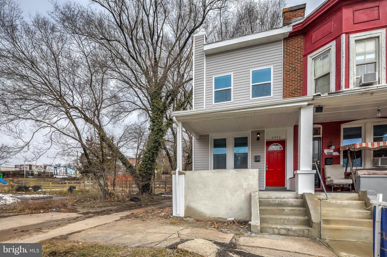 3911 Towanda Avenue - Photo 1