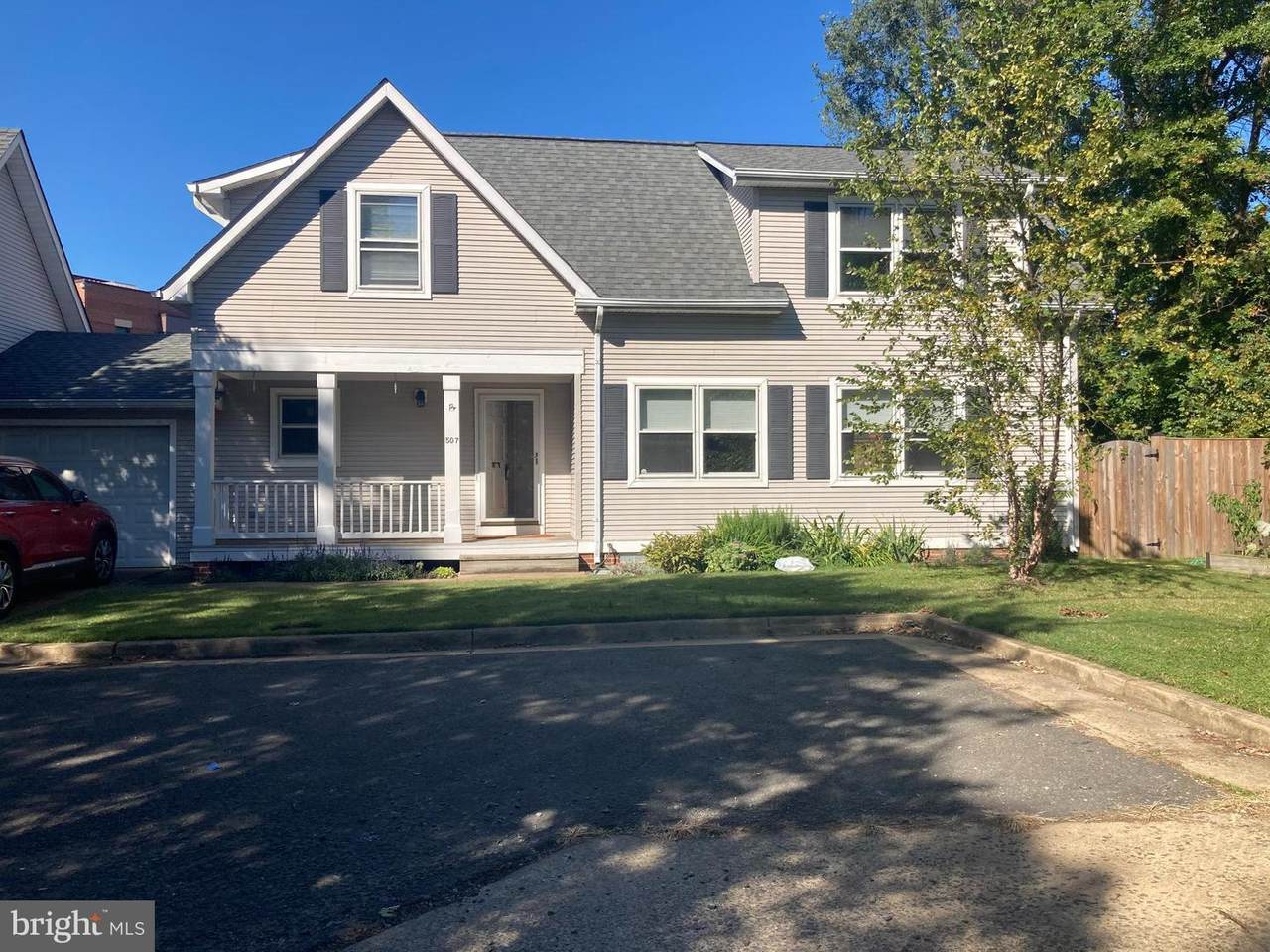 507 Mount Vernon - Photo 1