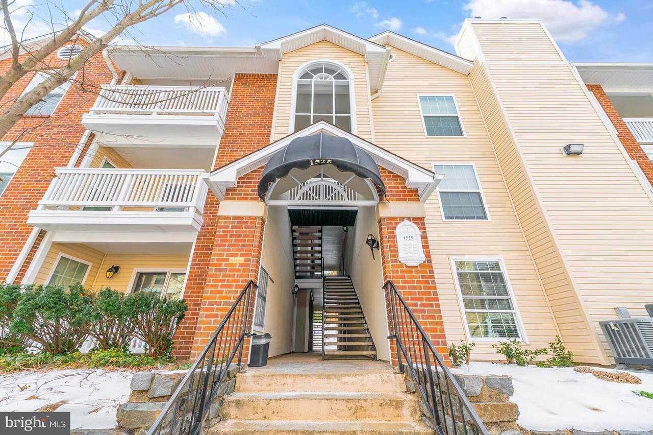 1525 Lincoln Way - Photo 1