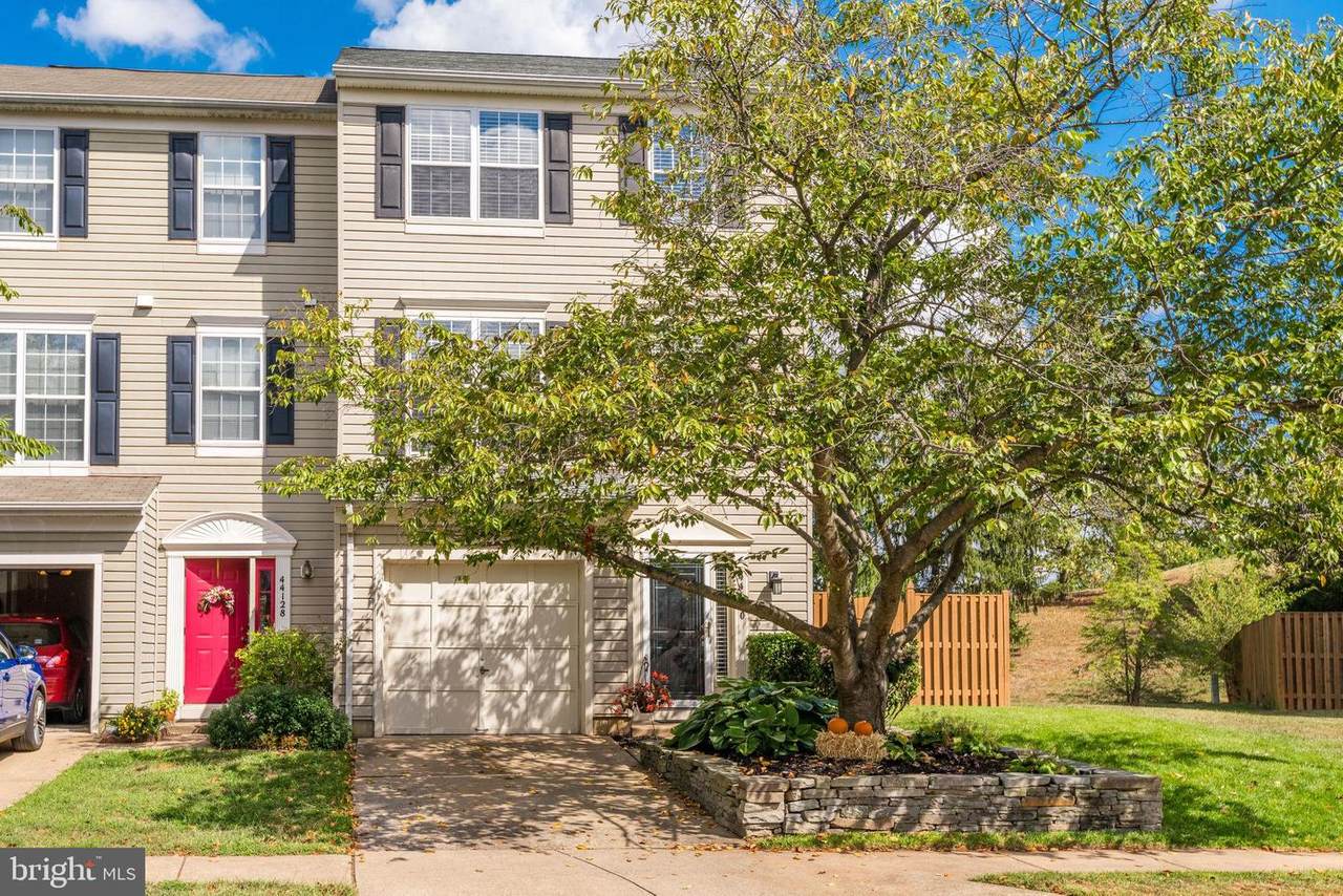 44130 Paget Terrace - Photo 1