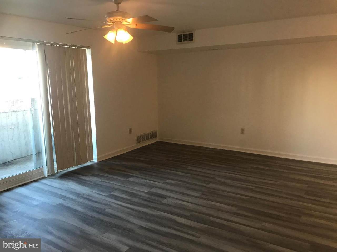 3750 Clarendon Avenue - Photo 1