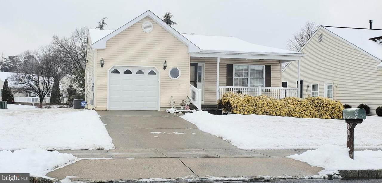 112 Parasol Place - Photo 1