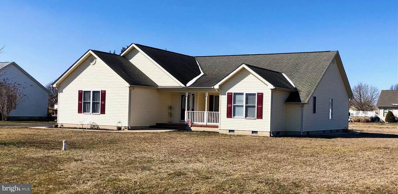 706 Lindsay Lane - Photo 1