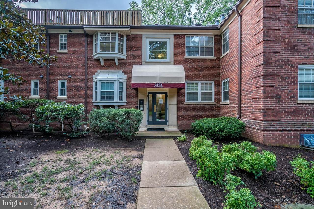 2102 Scott Street - Photo 1