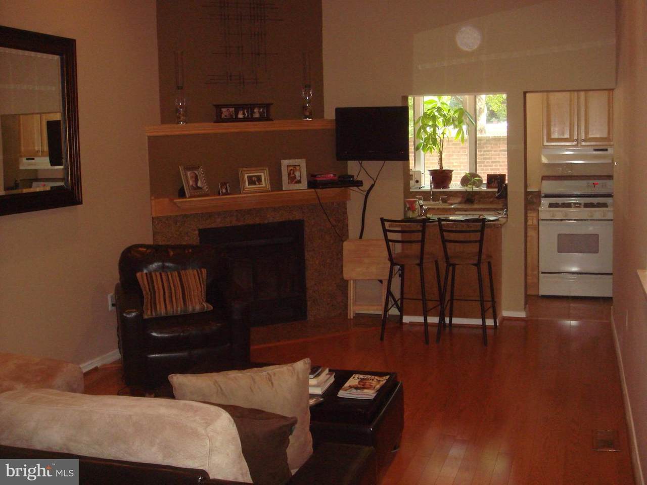 423 Pine Street - Photo 1
