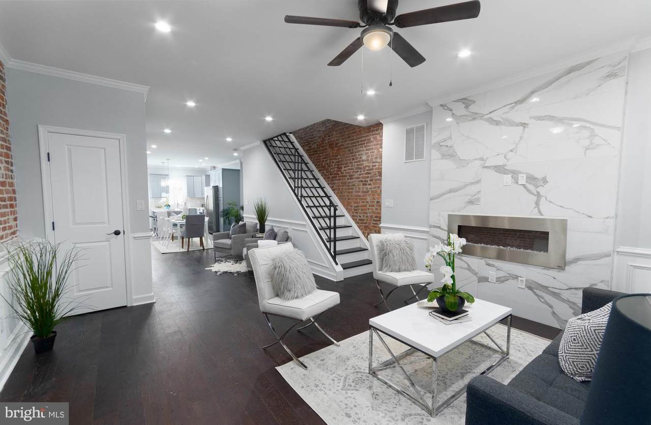 246 54TH Street - Photo 1