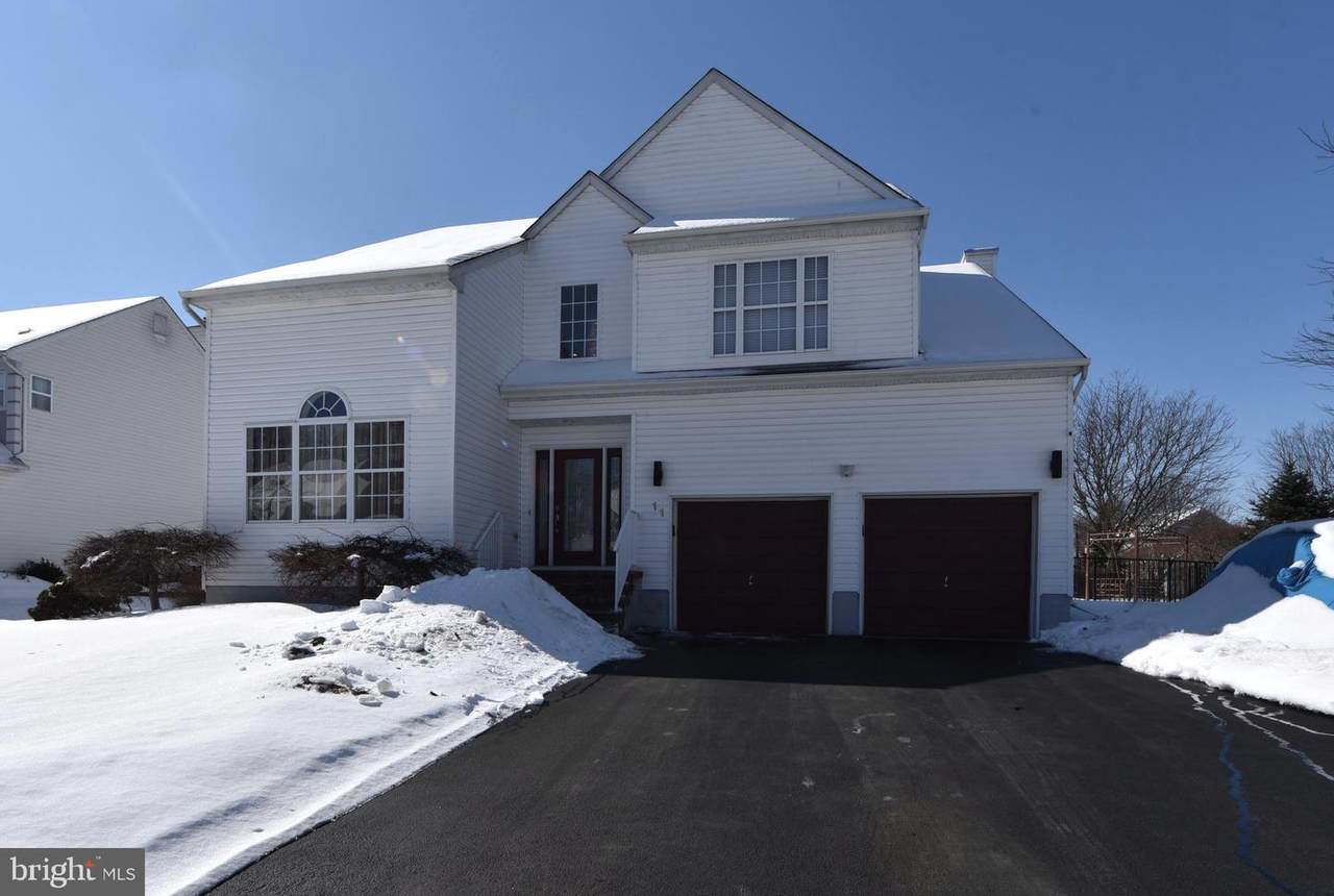 11 Springmeadow Drive - Photo 1