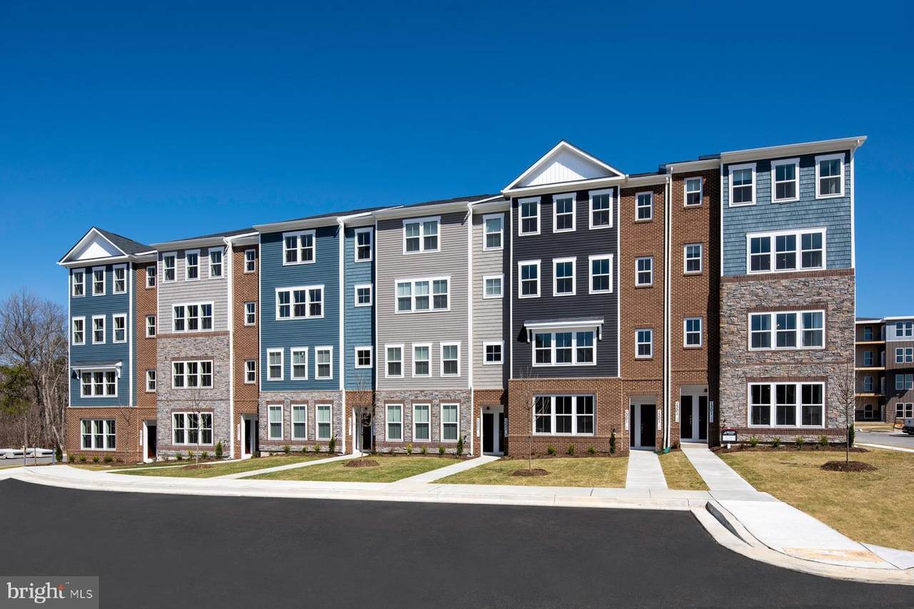 2802 Brewers Crossing Ln - Photo 1
