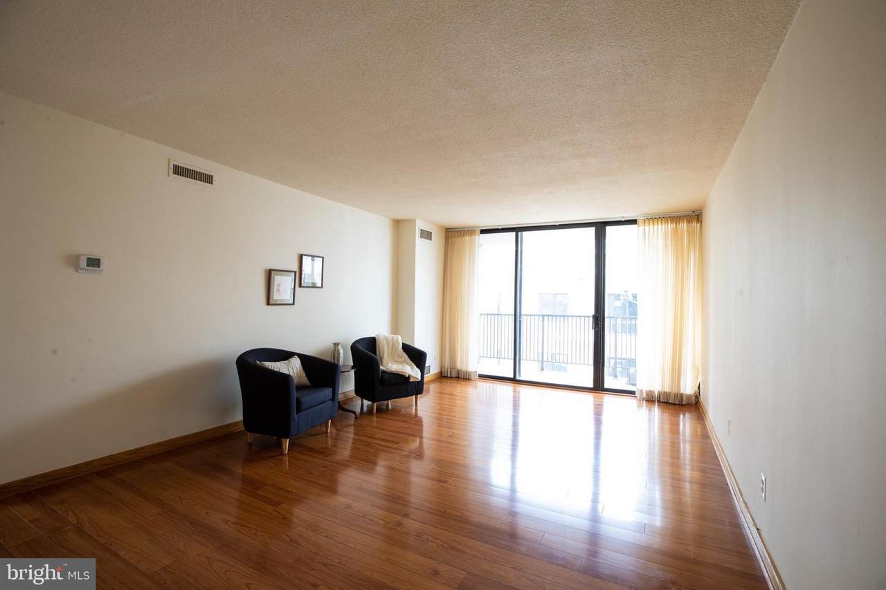 4 Monroe Street - Photo 1