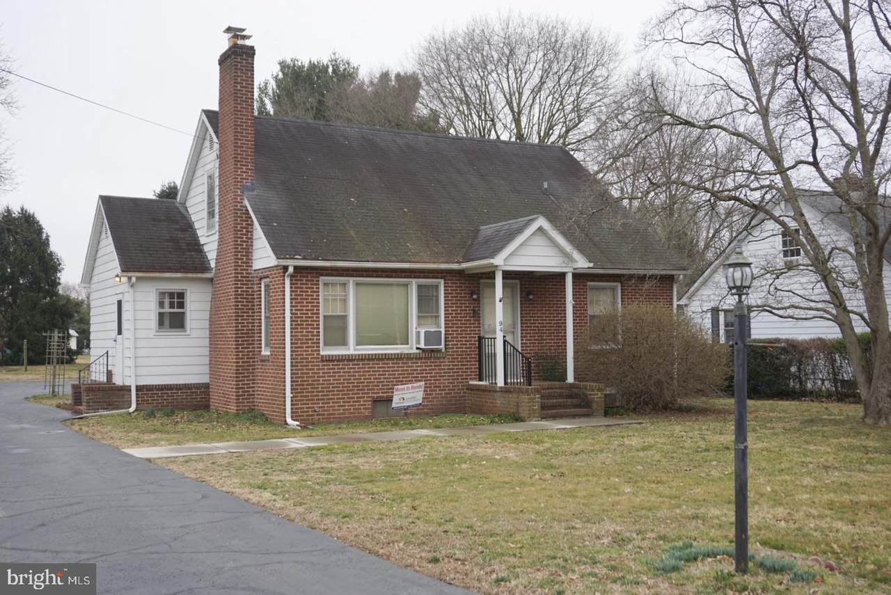 94 Highview Avenue - Photo 1