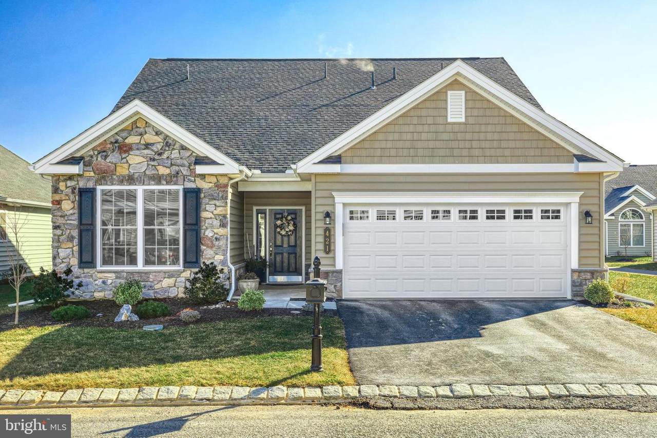 421 General Drive - Photo 1