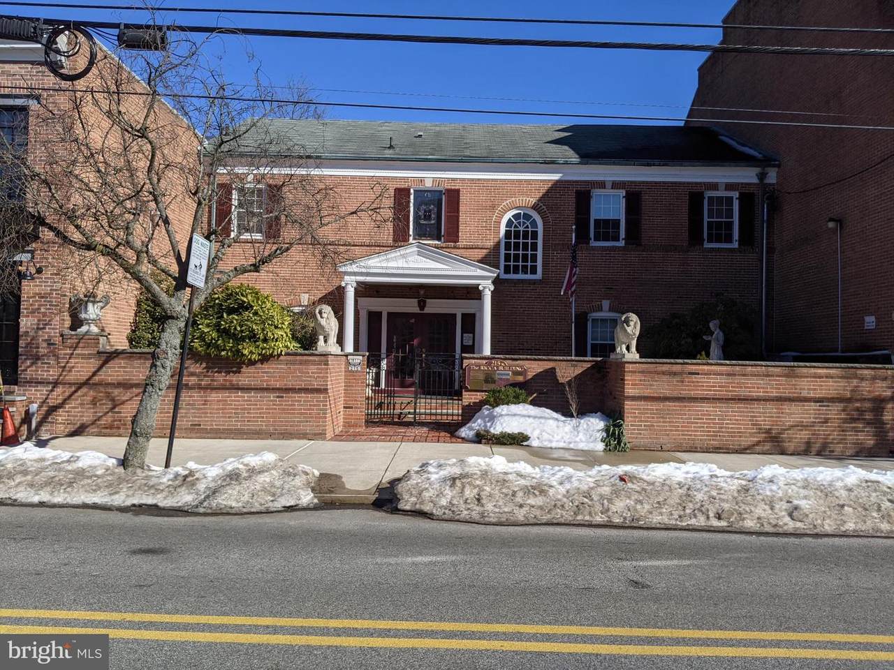 215 Olive Street - Photo 1