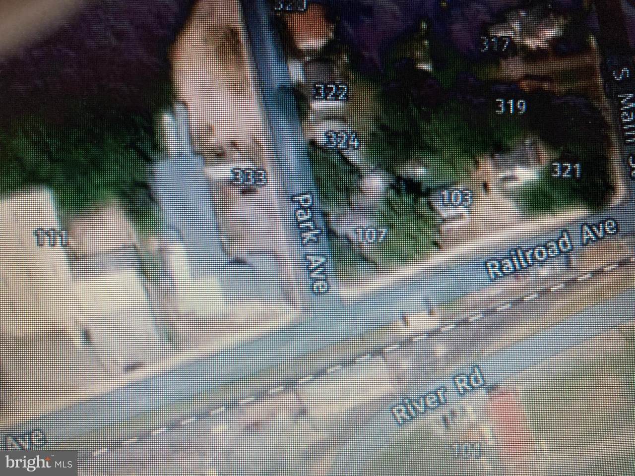 331 Park - Photo 1