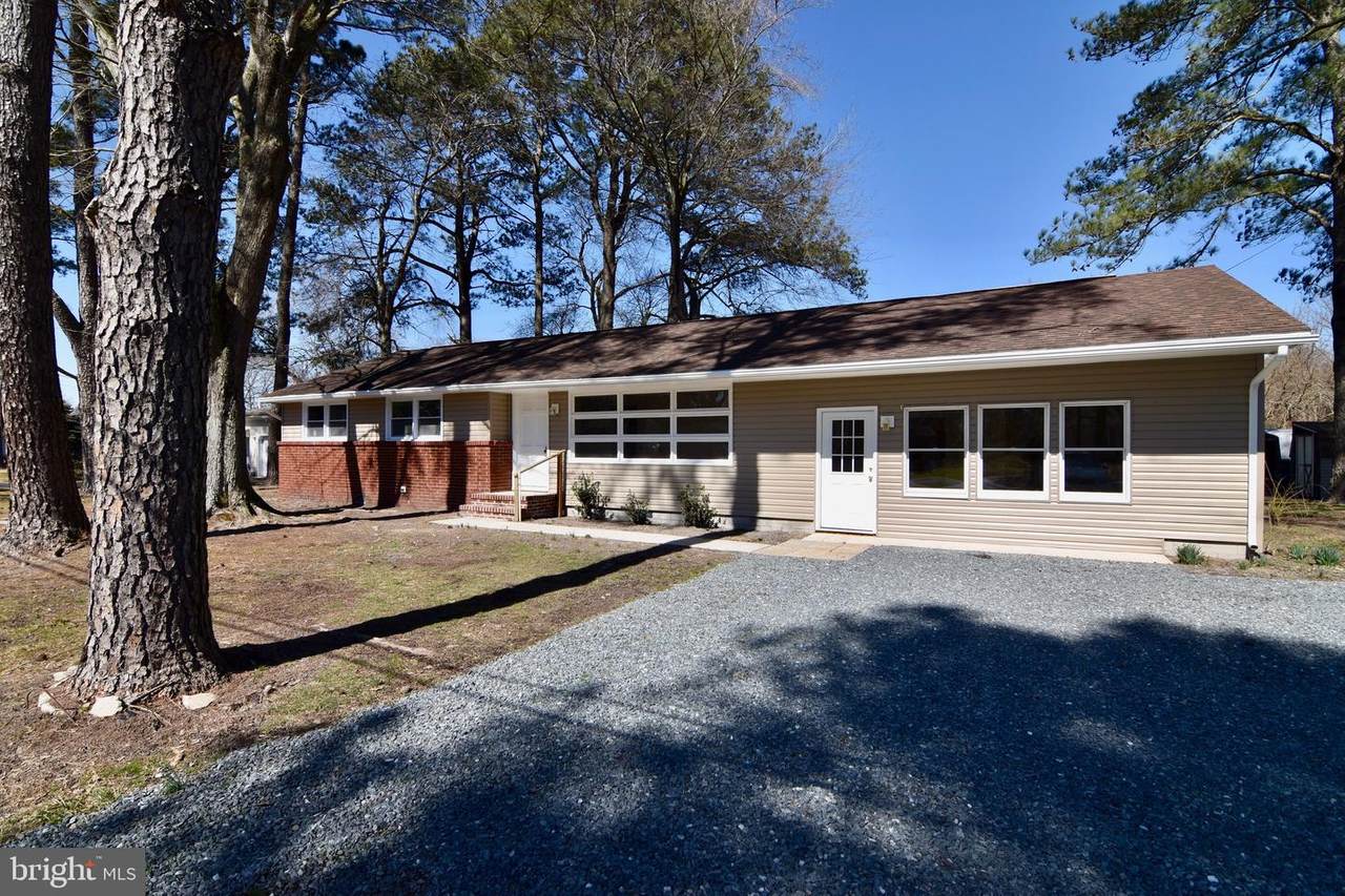 34572 Pitts Avenue - Photo 1
