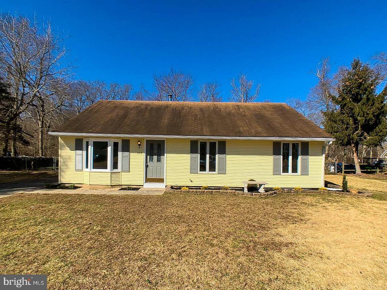 567 Greenbriar Drive - Photo 1
