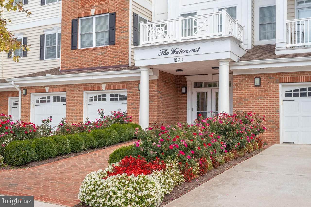 15211 Royal Crest Drive - Photo 1