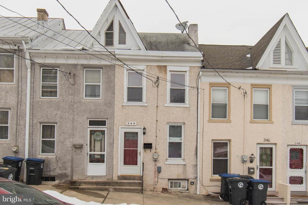 344 6TH Avenue - Photo 1