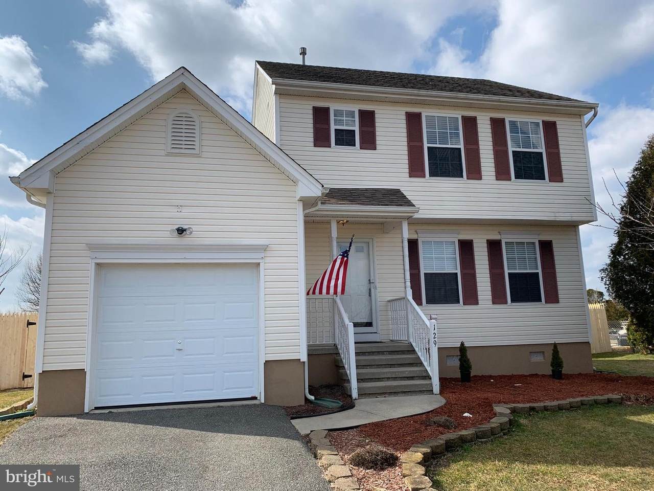 129 Lake Medford Lane - Photo 1