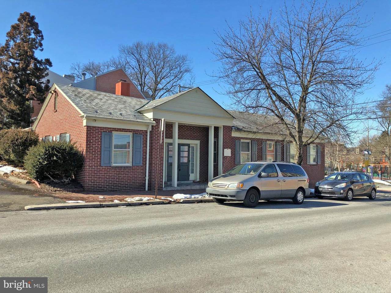 120 Shippen Street - Photo 1