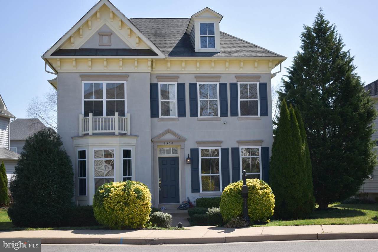 9338 Sumner Lake Boulevard - Photo 1