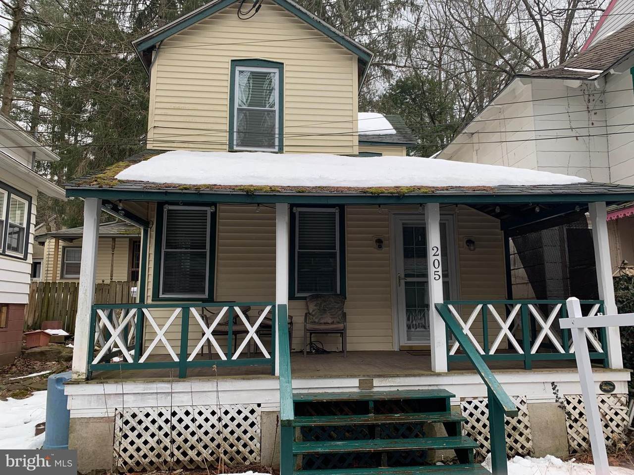 205 Markwood Avenue - Photo 1
