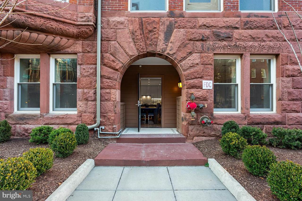 1745 N Street - Photo 1