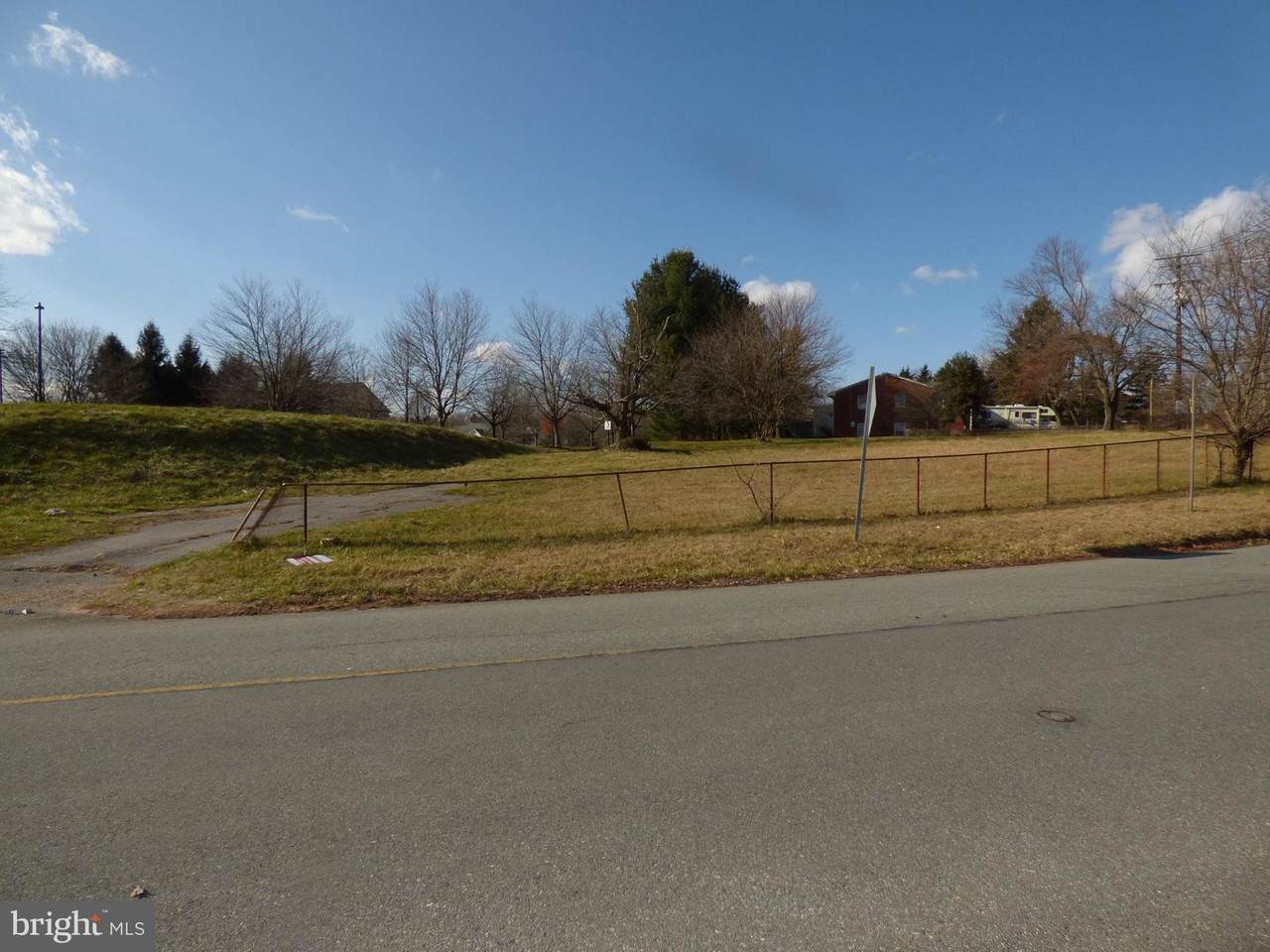 19002 Mateny Hill Road - Photo 1