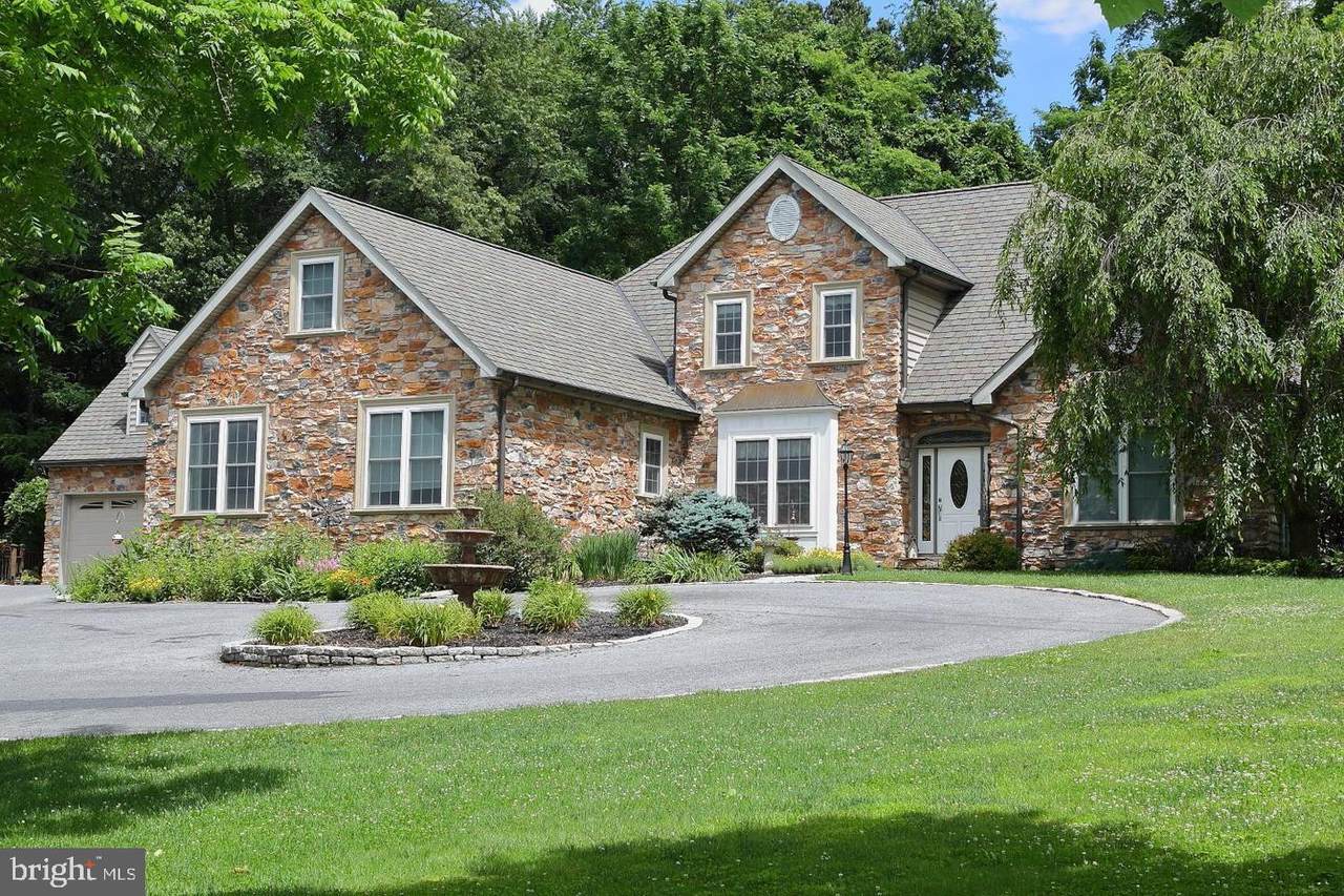 1426 Tanning Yard Hollow Road - Photo 1