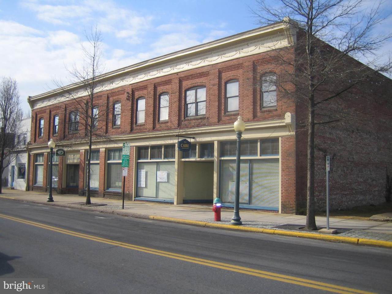 140 Governors Avenue - Photo 1