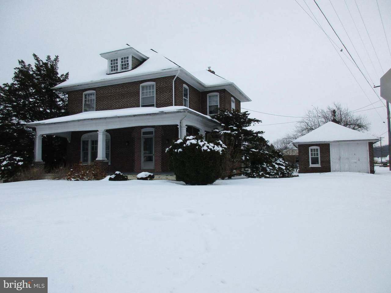 901 State Street - Photo 1