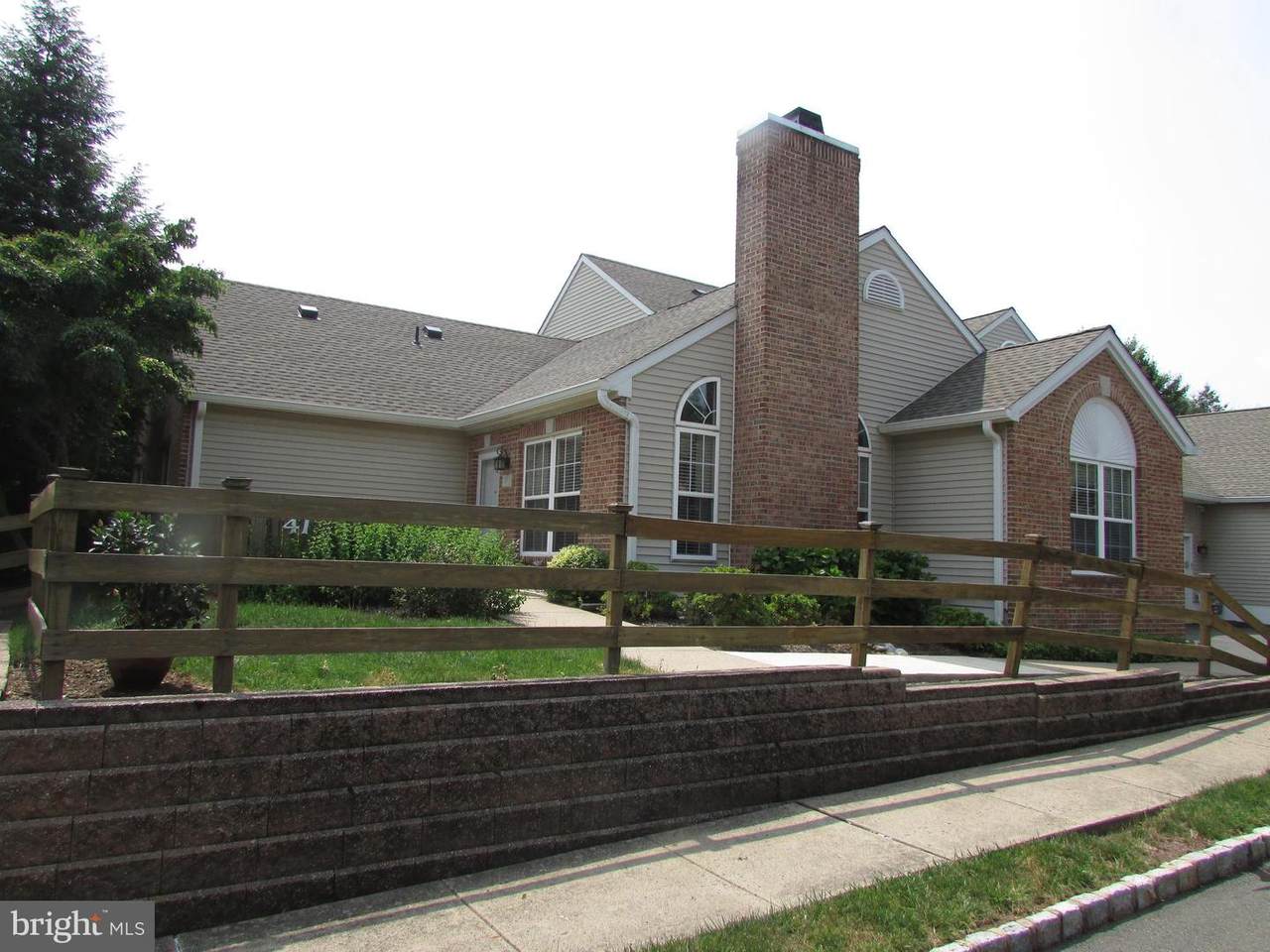 41 Woolsey Court - Photo 1