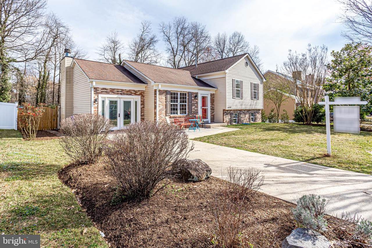 6449 Forest Road - Photo 1