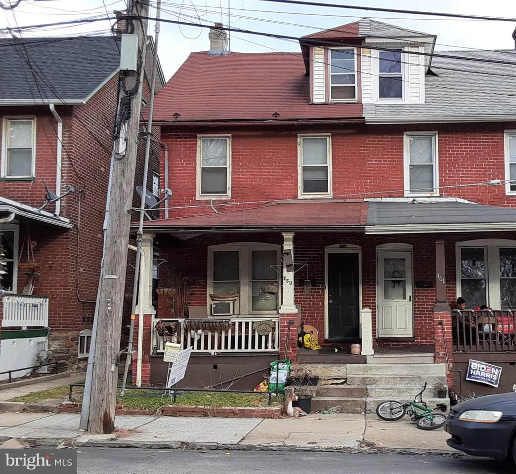 159 Strode Avenue - Photo 1