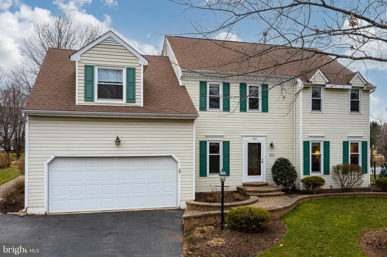 164 Bayberry Drive - Photo 1