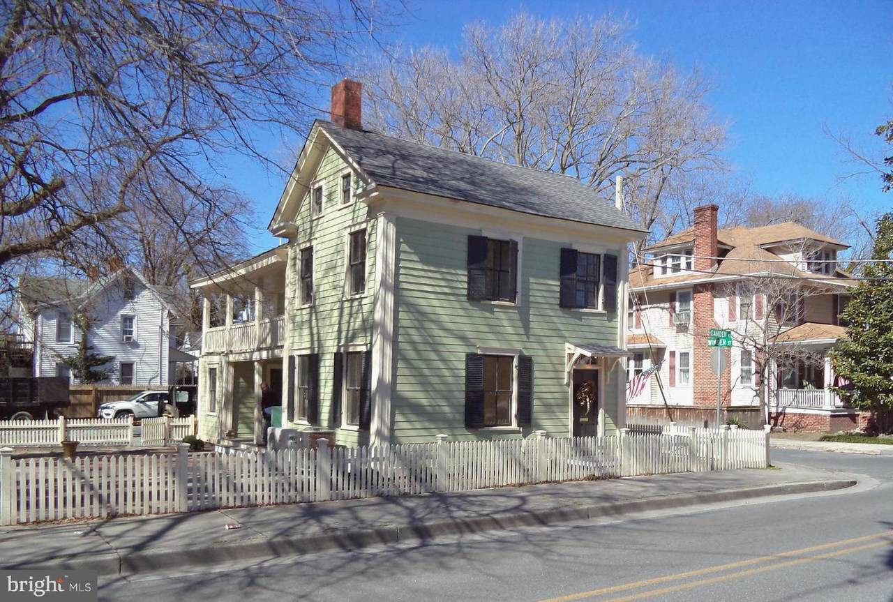700 Camden Avenue - Photo 1
