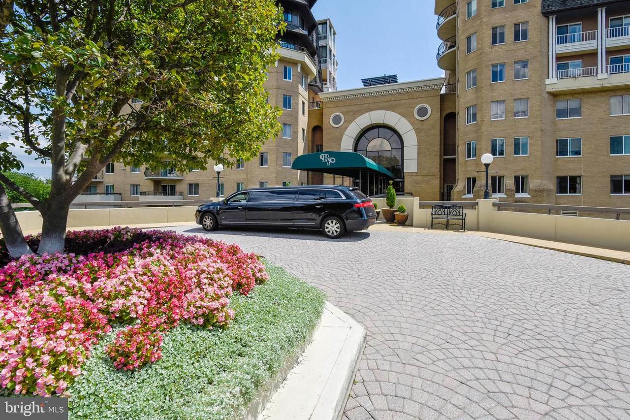 1250 Washington Street - Photo 1