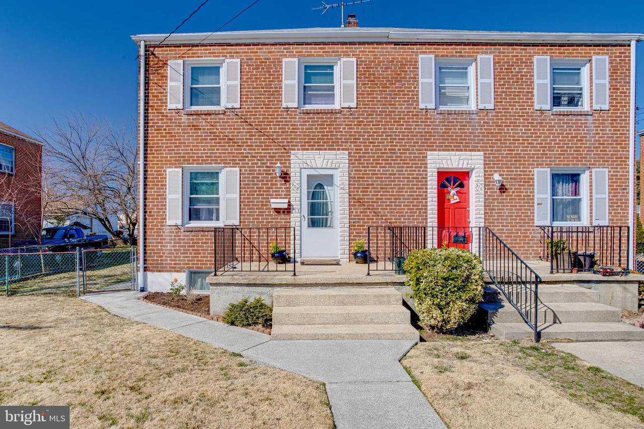 908 Virginia Avenue - Photo 1