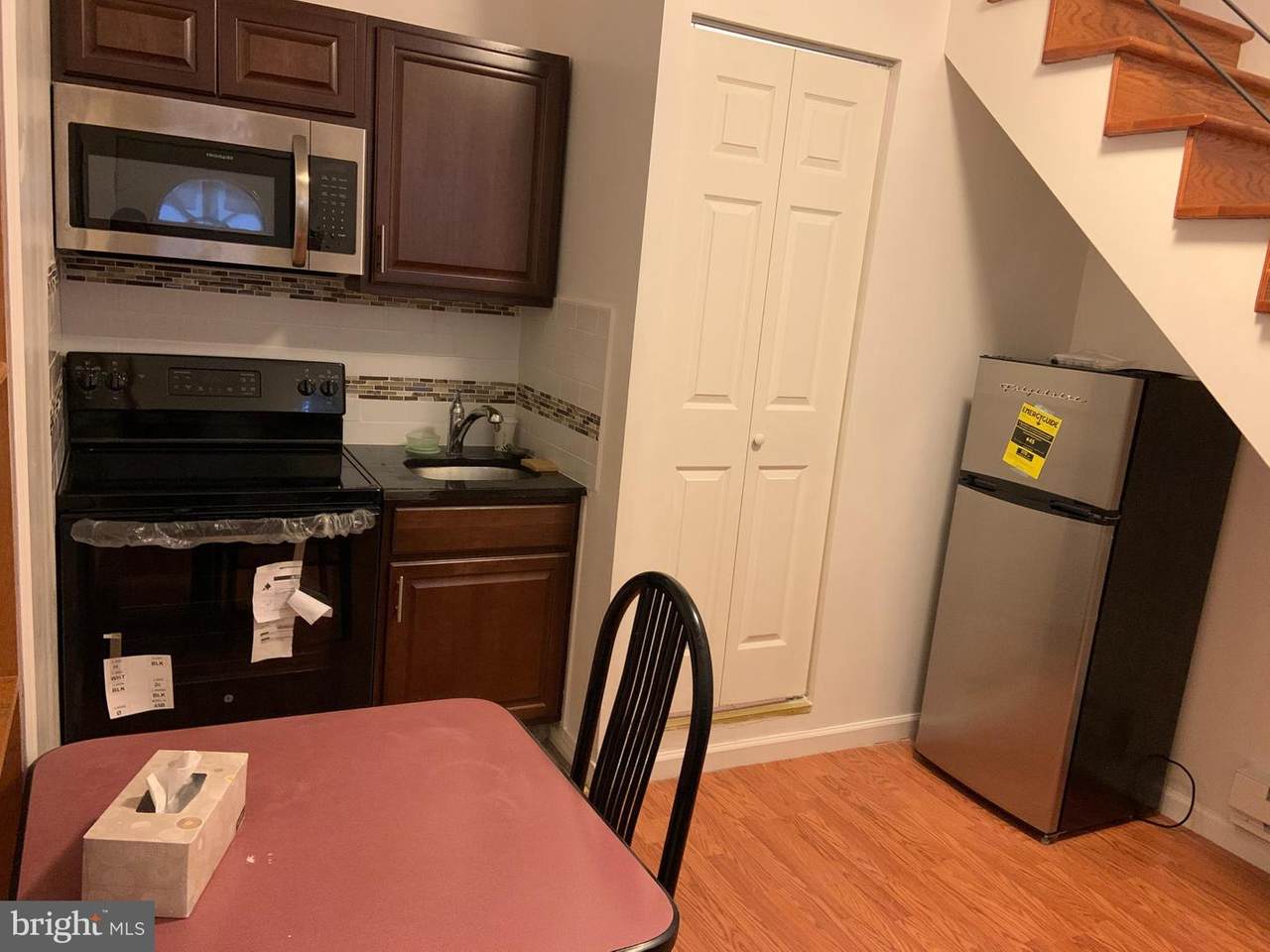 512 5TH Street - Photo 1