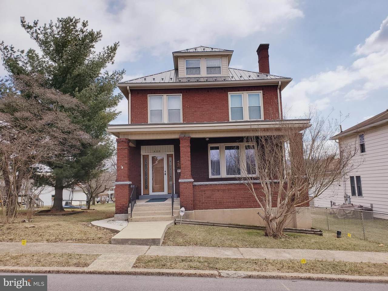 420 South Street - Photo 1