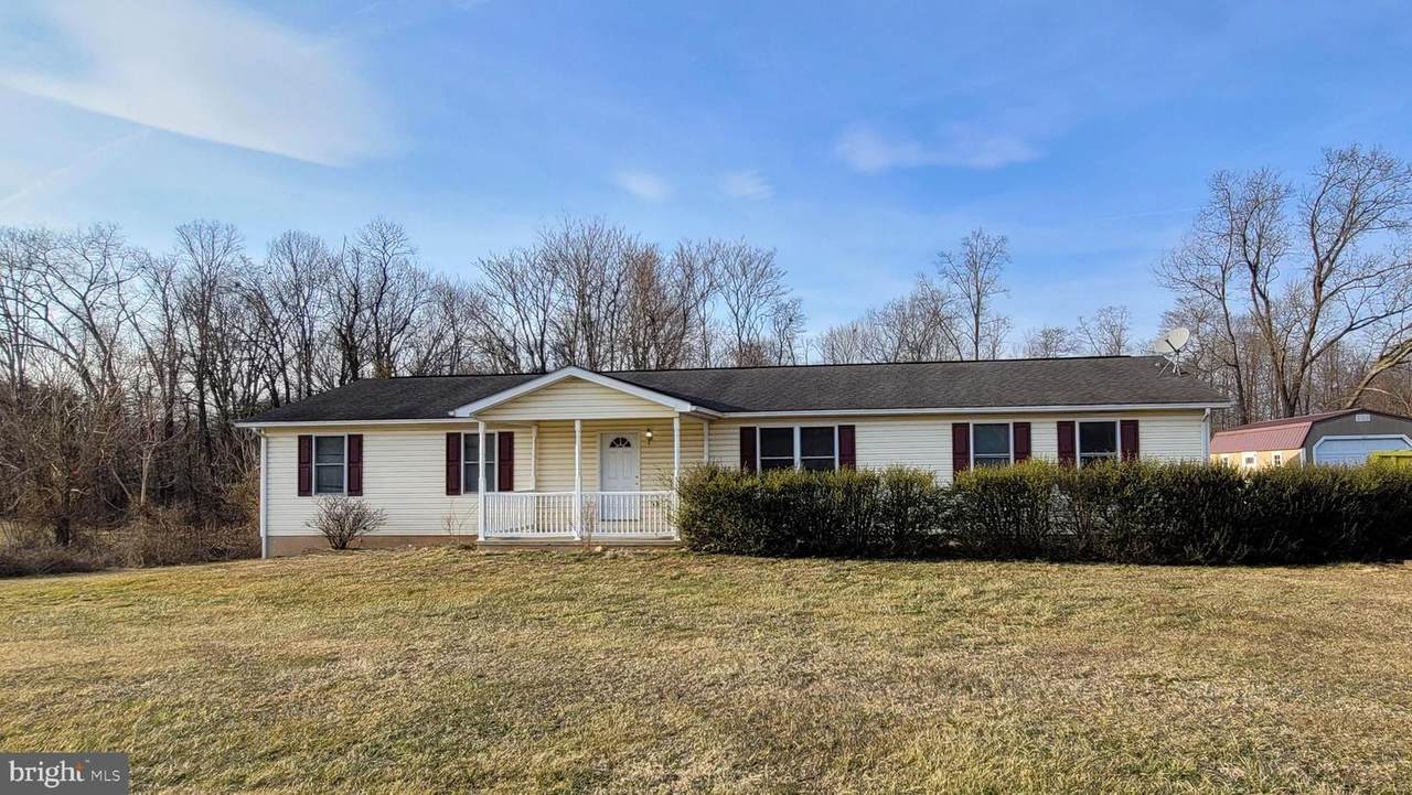 318 Fulton Road - Photo 1