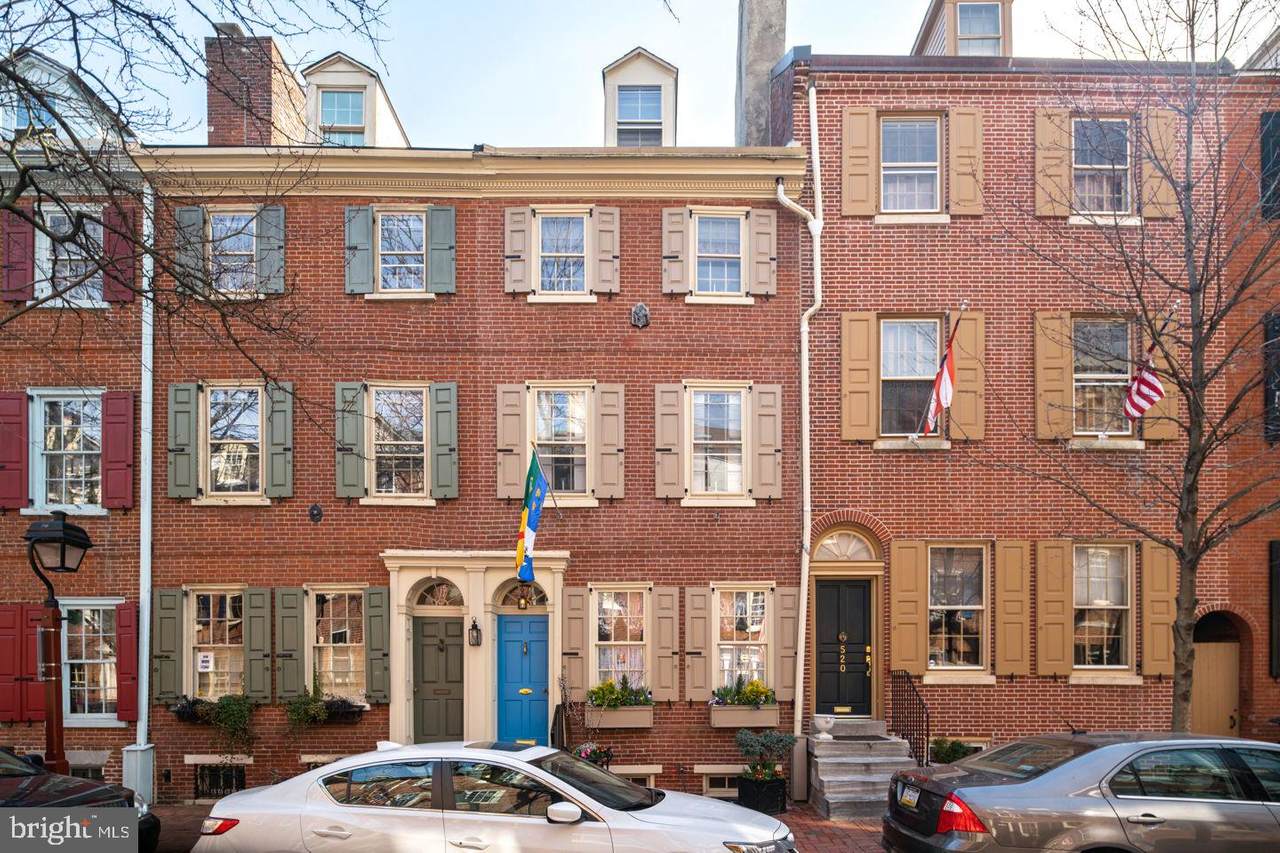 518 Delancey Street - Photo 1