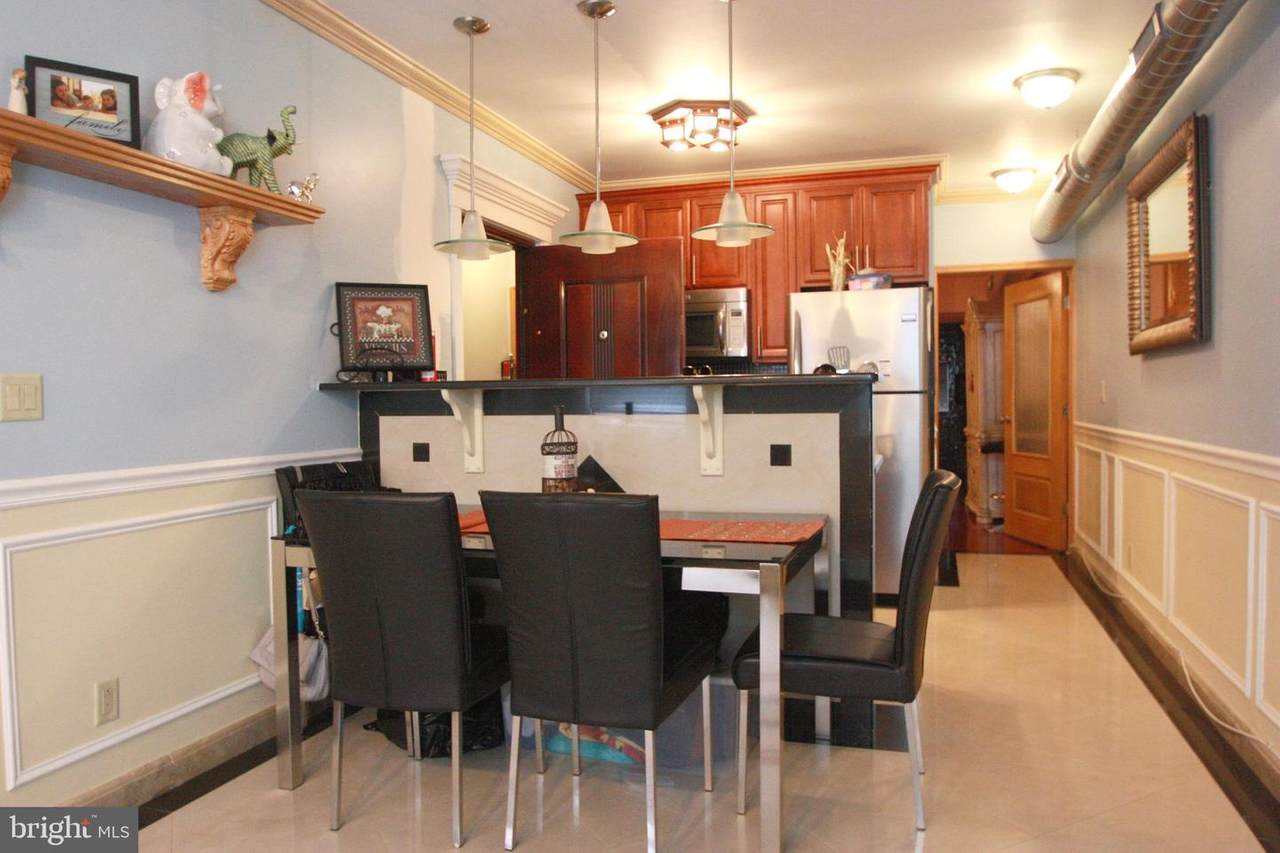 138 11TH Street - Photo 1