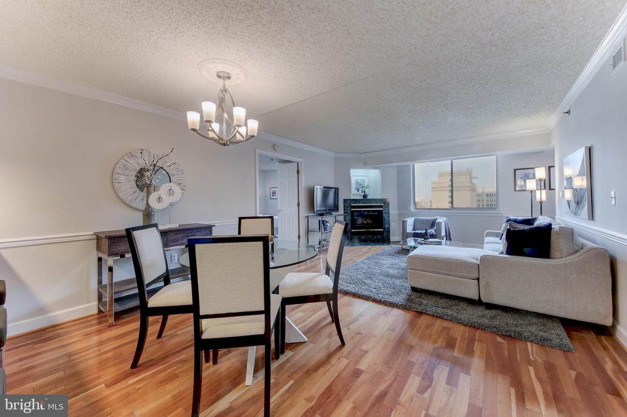 1276 Wayne Street - Photo 1