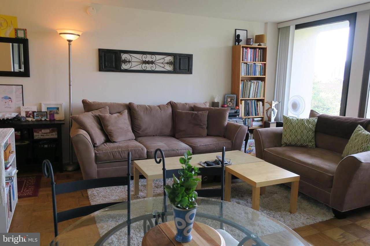 210 Locust Street - Photo 1