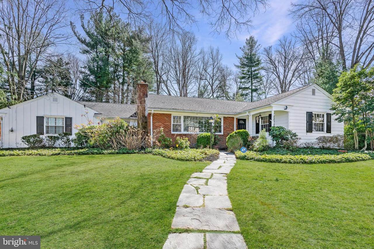 24 Pennbrook Drive - Photo 1