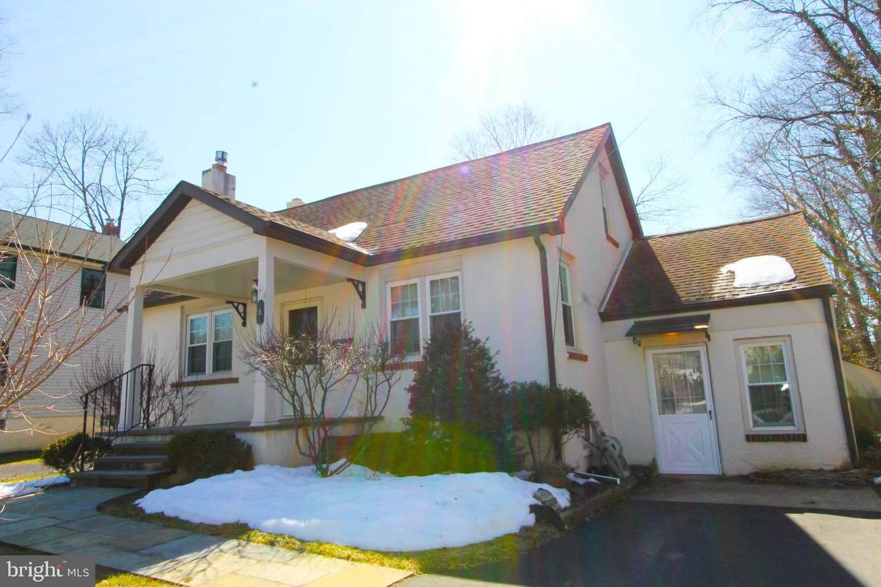 104 Cornell Avenue - Photo 1