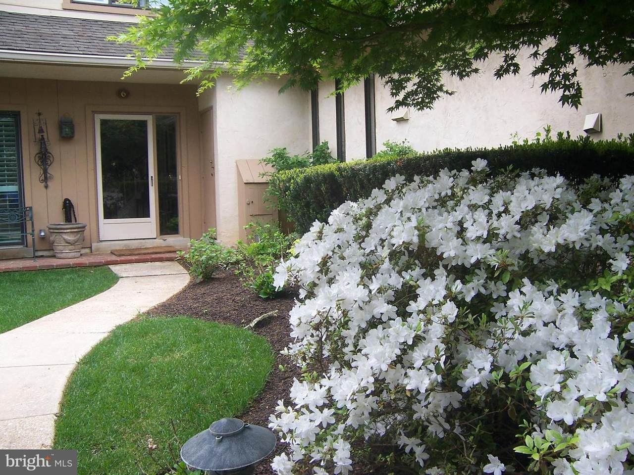 42 Rampart Drive - Photo 1