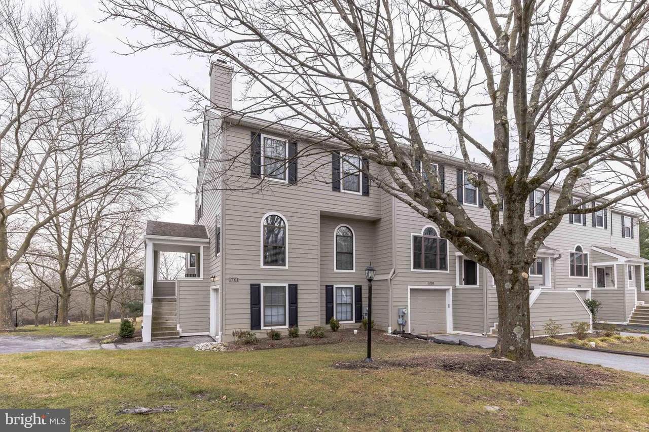 1701 Westfield Court - Photo 1