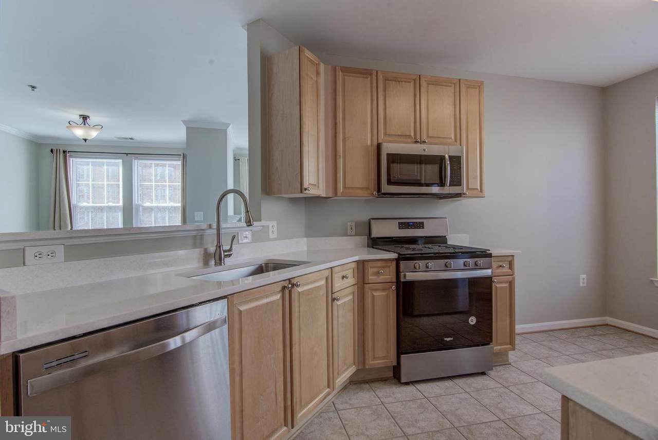 171 Somervelle Street - Photo 1
